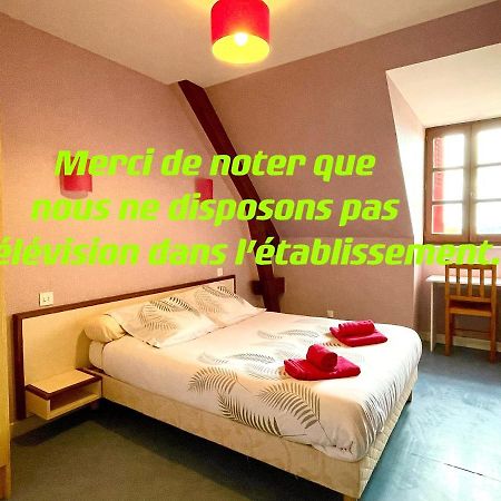 Auberge Le Beaulieu -Cantal Esterno foto